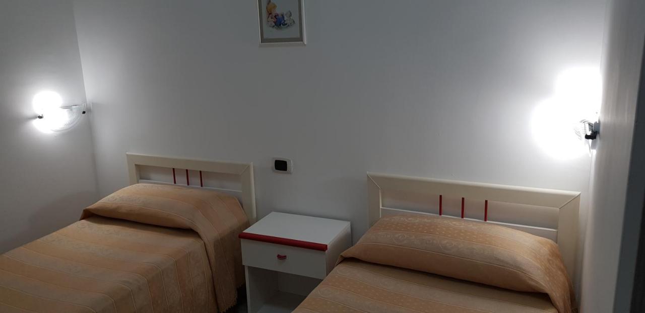 Holiday B&B Vico Del Gargano Εξωτερικό φωτογραφία