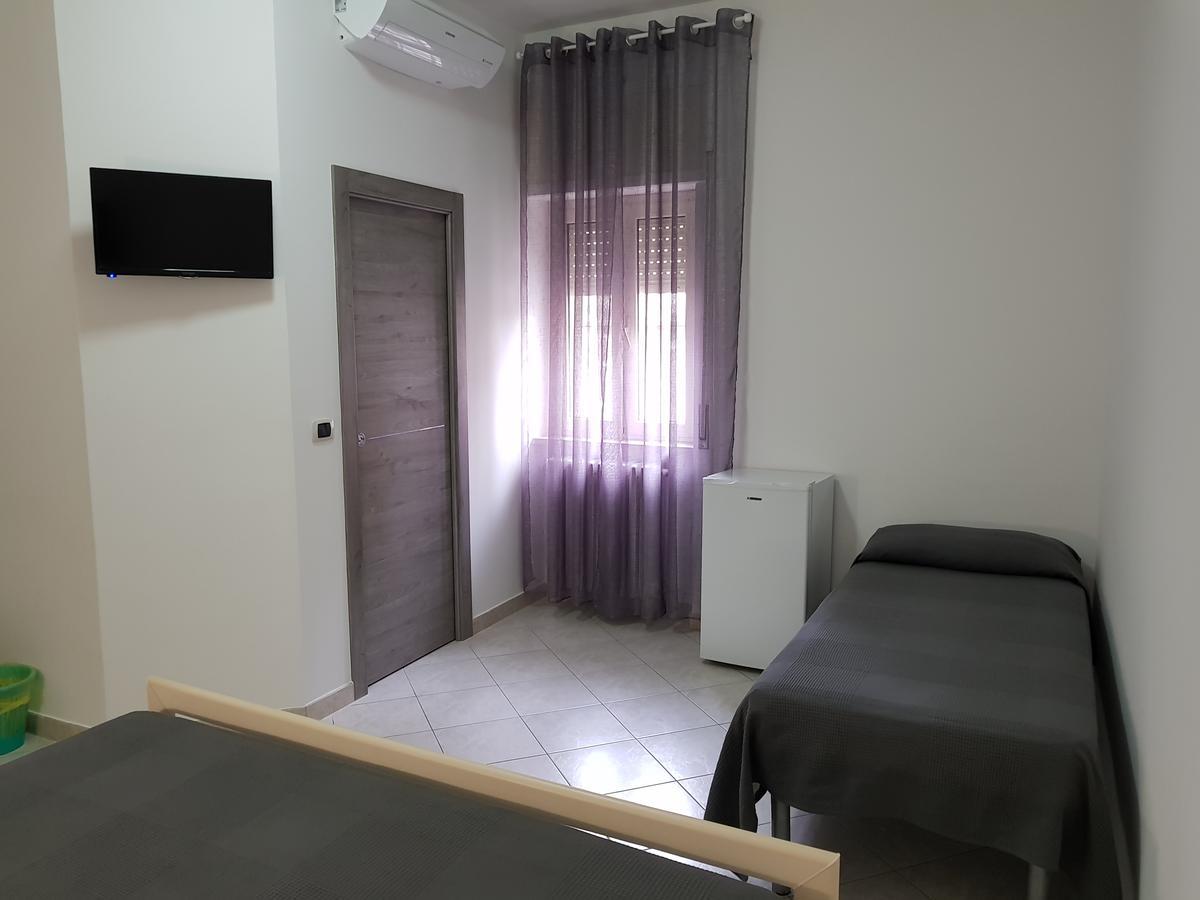 Holiday B&B Vico Del Gargano Εξωτερικό φωτογραφία