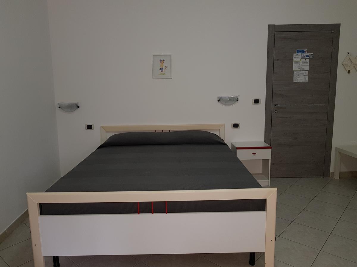 Holiday B&B Vico Del Gargano Εξωτερικό φωτογραφία