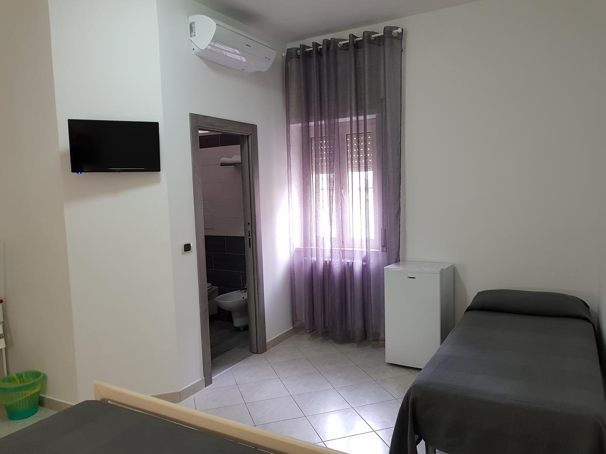 Holiday B&B Vico Del Gargano Εξωτερικό φωτογραφία